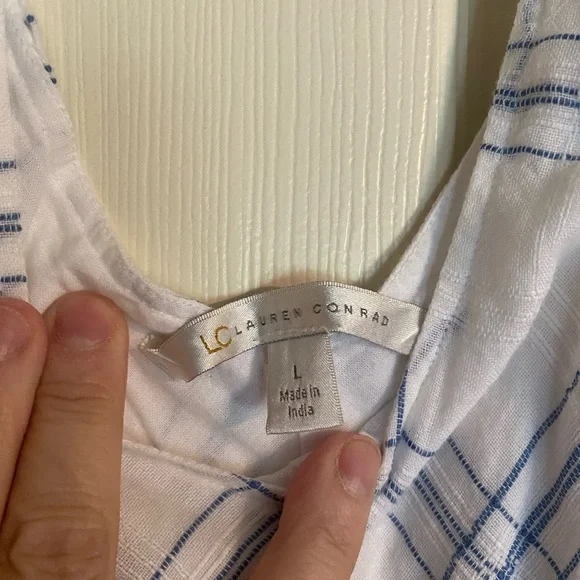 LC Lauren Conrad Gray and White Tie Front Asymmetrical Sundress - Picture 3 of 5